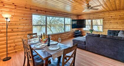 Stunning Nicolaus Getaway on Feather River!
