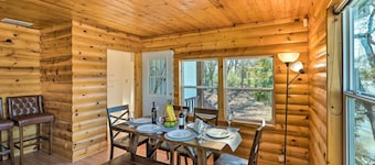 Stunning Nicolaus Getaway on Feather River!