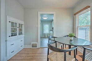 Casa (2 Bedrooms) | Interior