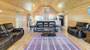 Hus (3 Bedrooms) | Innvendig