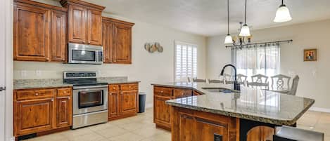 Rumah (4 Bedrooms) | Interior