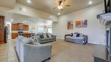 Rumah (4 Bedrooms) | Interior