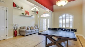 Rumah (4 Bedrooms) | Interior