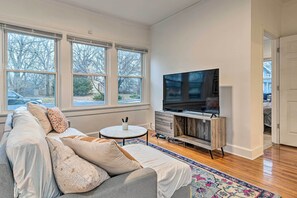 House (3 Bedrooms) | Front of property