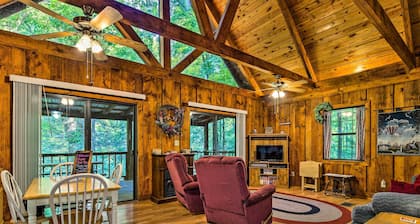Tellico Plains Cabin - 5 Acres, Backyard Creek!