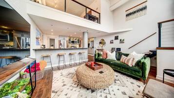 Apartment (1 Bedroom) | Interior