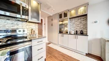 Apartment (1 Bedroom) | Interior