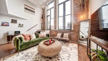 Apartment (1 Bedroom) | Interior