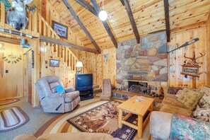 House (2 Bedrooms) | Interior