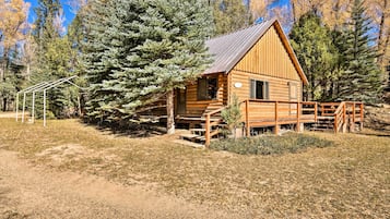 House (2 Bedrooms) | Front of property