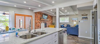 布朗伍德湖畔私人碼頭寶��石度假屋