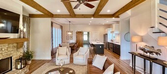 Luxe Lakefront Getaway w/ Porch + Water View!
