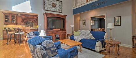 House (5 Bedrooms) | Interior