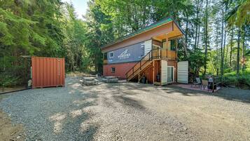 Apartment (0 Bedroom) | Interior