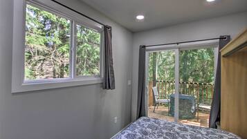 Apartment (0 Bedroom) | Interior