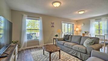 Cottage (3 Bedrooms) | Interior