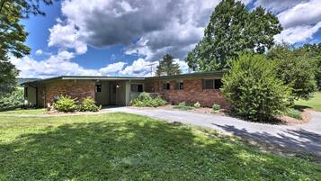 Rumah (4 Bedrooms) | Interior