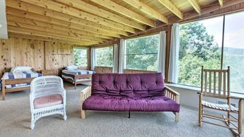 Rumah (4 Bedrooms) | Interior