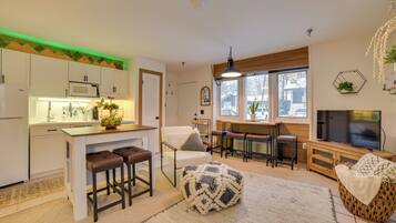 Apartment (1 Bedroom) | Interior