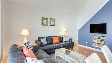 House (3 Bedrooms) | Front of property