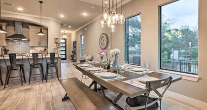 Beautiful Lake Conroe Home w/ Private Dock!