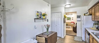 Akron Apartment w/ Balcony - Hunting Nearby!