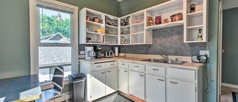 House (2 Bedrooms) | Interior