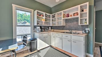 Casa (2 Bedrooms) | Interior