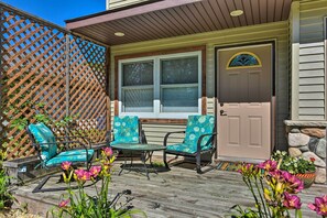 House (2 Bedrooms) | Interior - 'blue Haven' Watertown Retreat By Crow River! (Watertown)