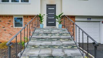 House (1 Bedroom) | Interior