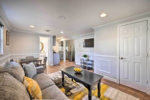 House (1 Bedroom) | Front of property - Bay Shore Vacation Rental ~ 7 Mi to the Beach (Bay Shore)