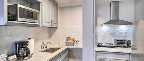 House (1 Bedroom) | Interior