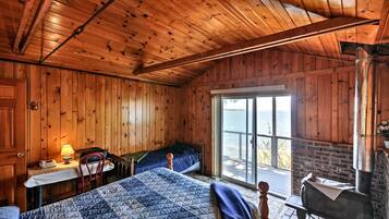 Cottage (3 Bedrooms) | Interior