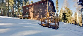 Angel Fire Cabin w/ Game Room ~ 4 Mi to Ski Resort