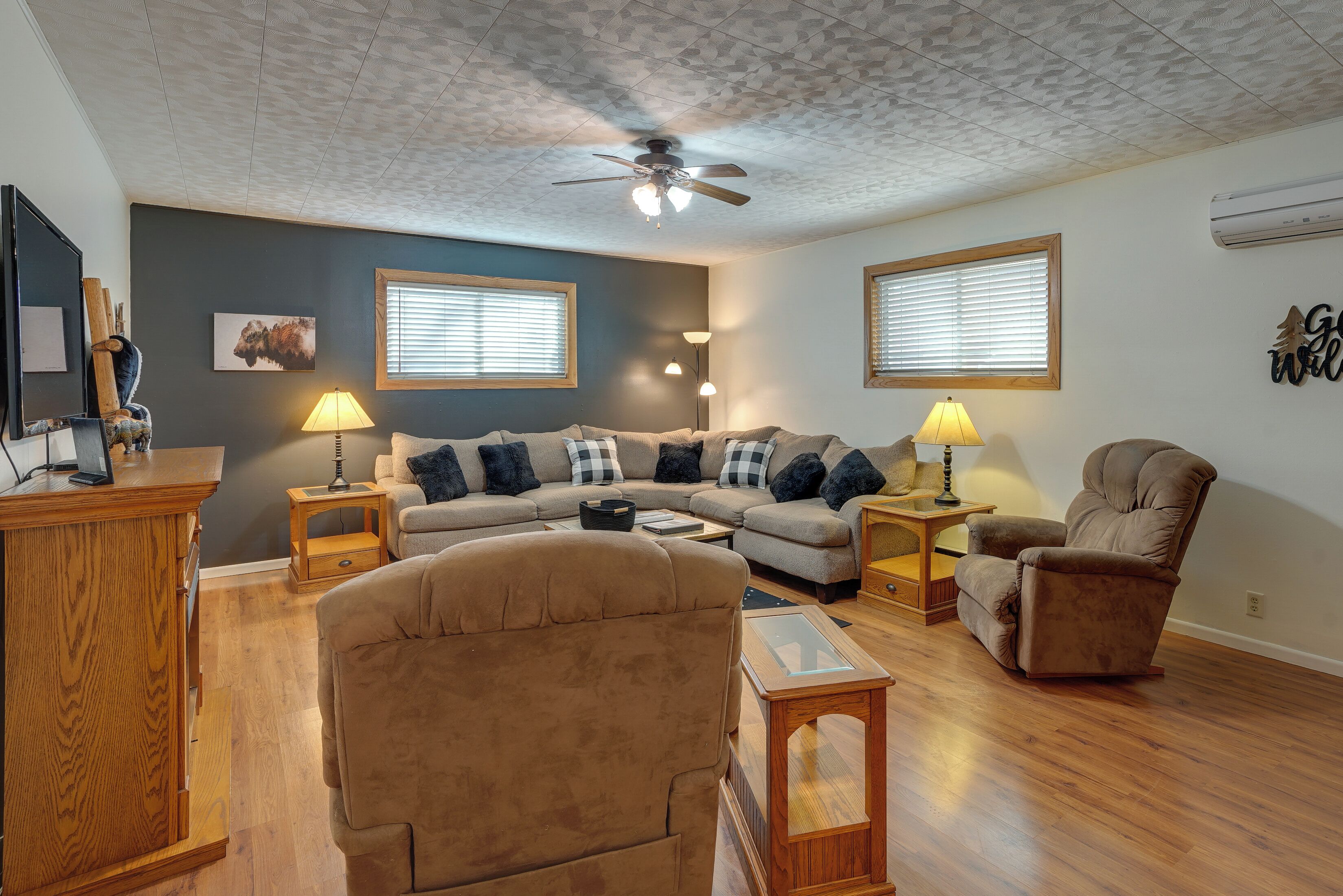 'badlands Suite' < 1 Mi to Teddy Roosevelt Park!