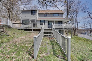 Interior - Catskill Vacation Rental: Private Deck & Fire Pit (Catskill)