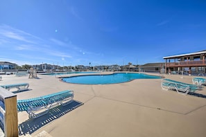 Apartment (4 Bedrooms) | Interior - Coastal Home w/ Community Pool < 2 Miles to Beach! (Corolla)