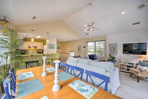 Interior - Coastal Home w/ Community Pool < 2 Miles to Beach! (Corolla)