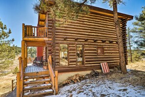 House (2 Bedrooms) | Interior - Classic Colorado Log Home w/ Mountain Views! (Florissant)