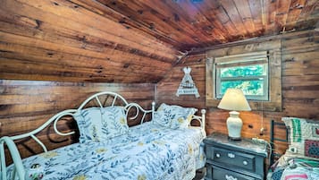 House (1 Bedroom) | Interior