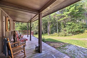 House (1 Bedroom) | Interior - Rustic Cabin w/ Patio & Pond on Blue Ridge Parkway (Ennice)