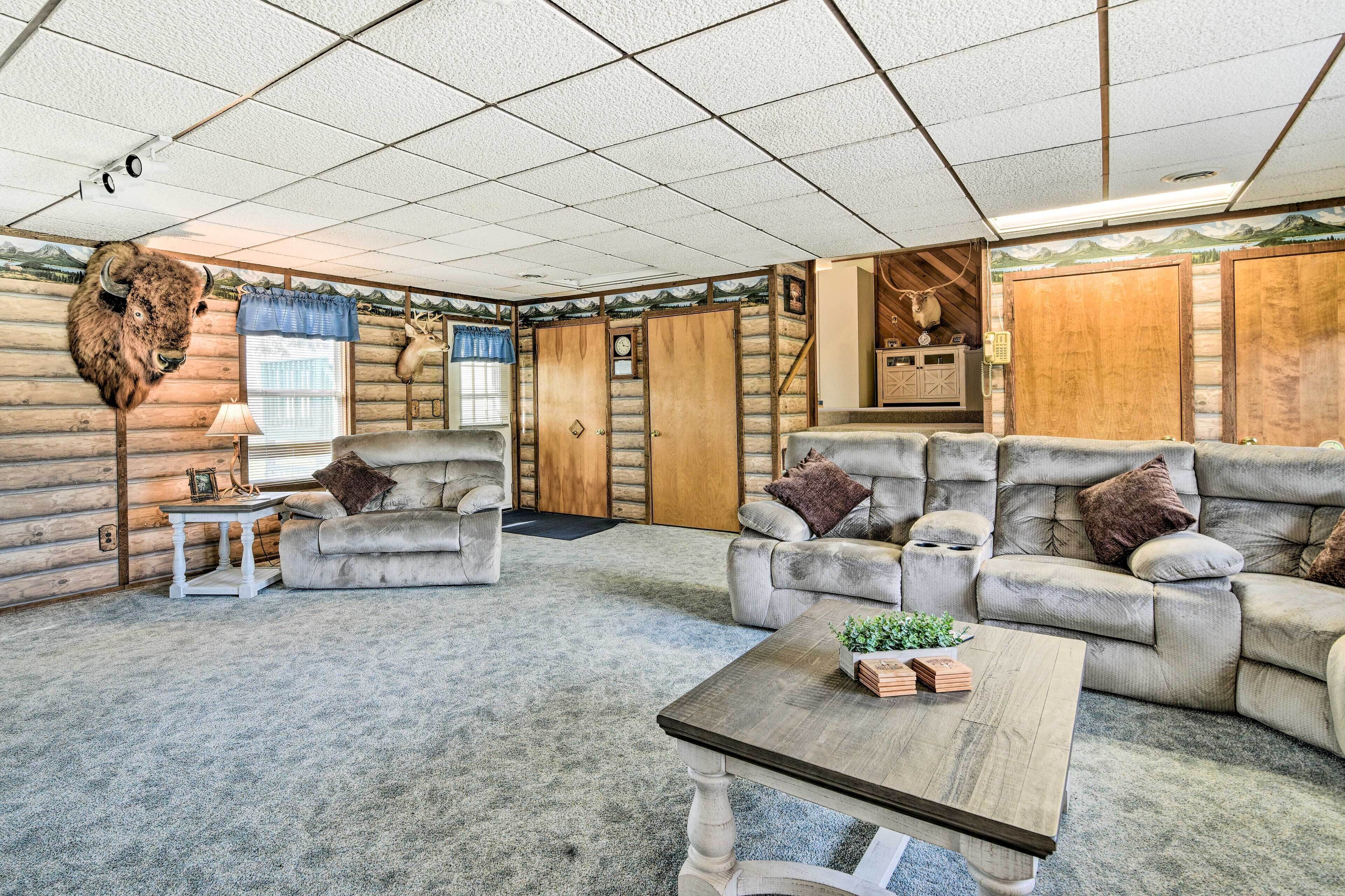 House (2 Bedrooms) | Interior