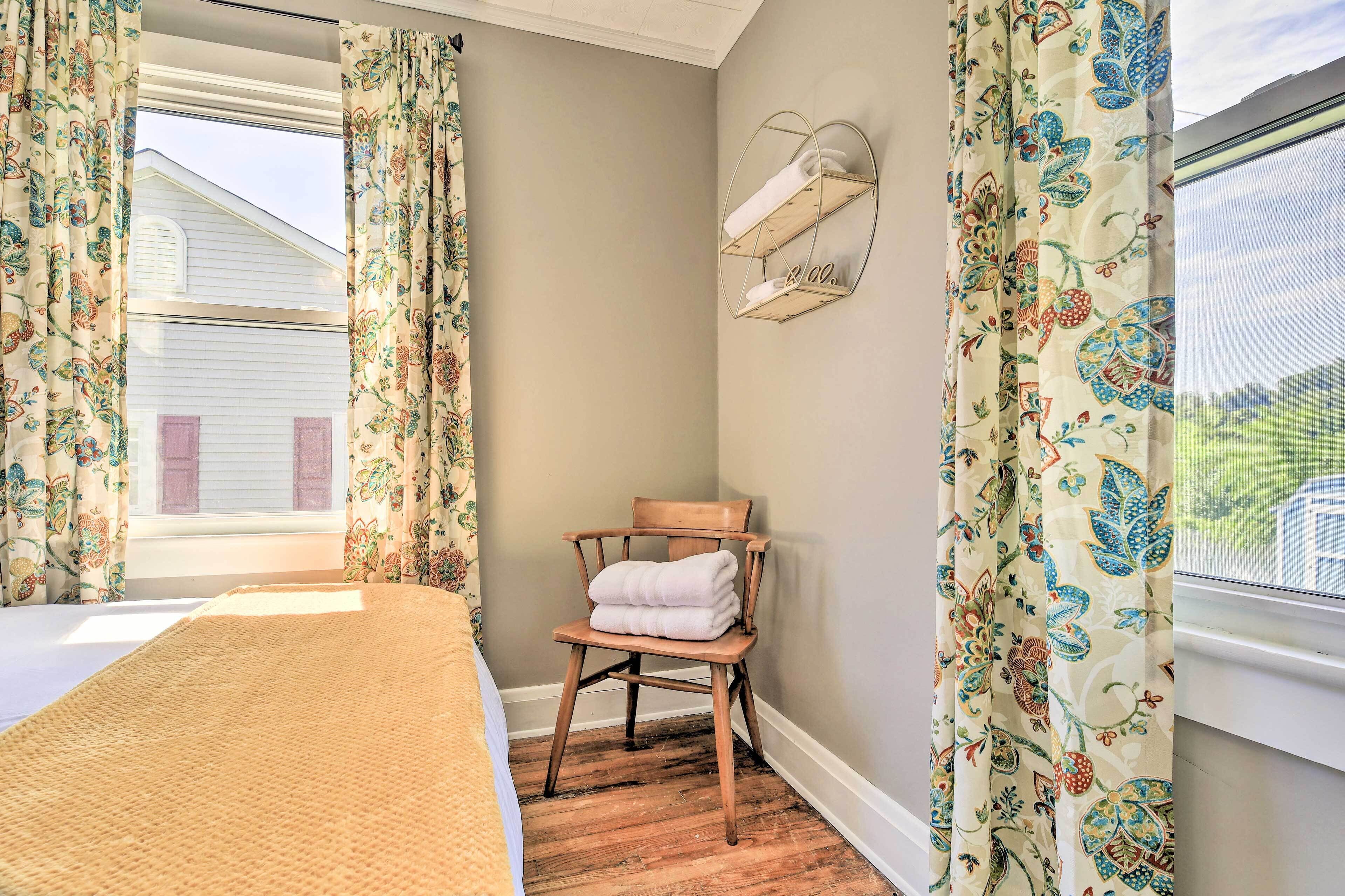 Cottage (2 Bedrooms) | Interior
