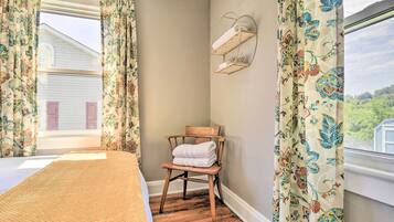Cottage (2 Bedrooms) | Interior