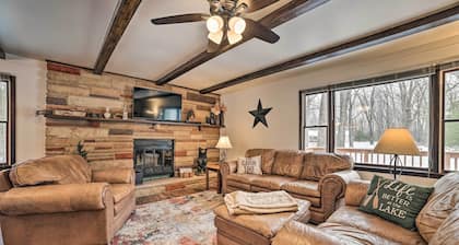 Houghton Lake Cottage Escape w/ Patio!