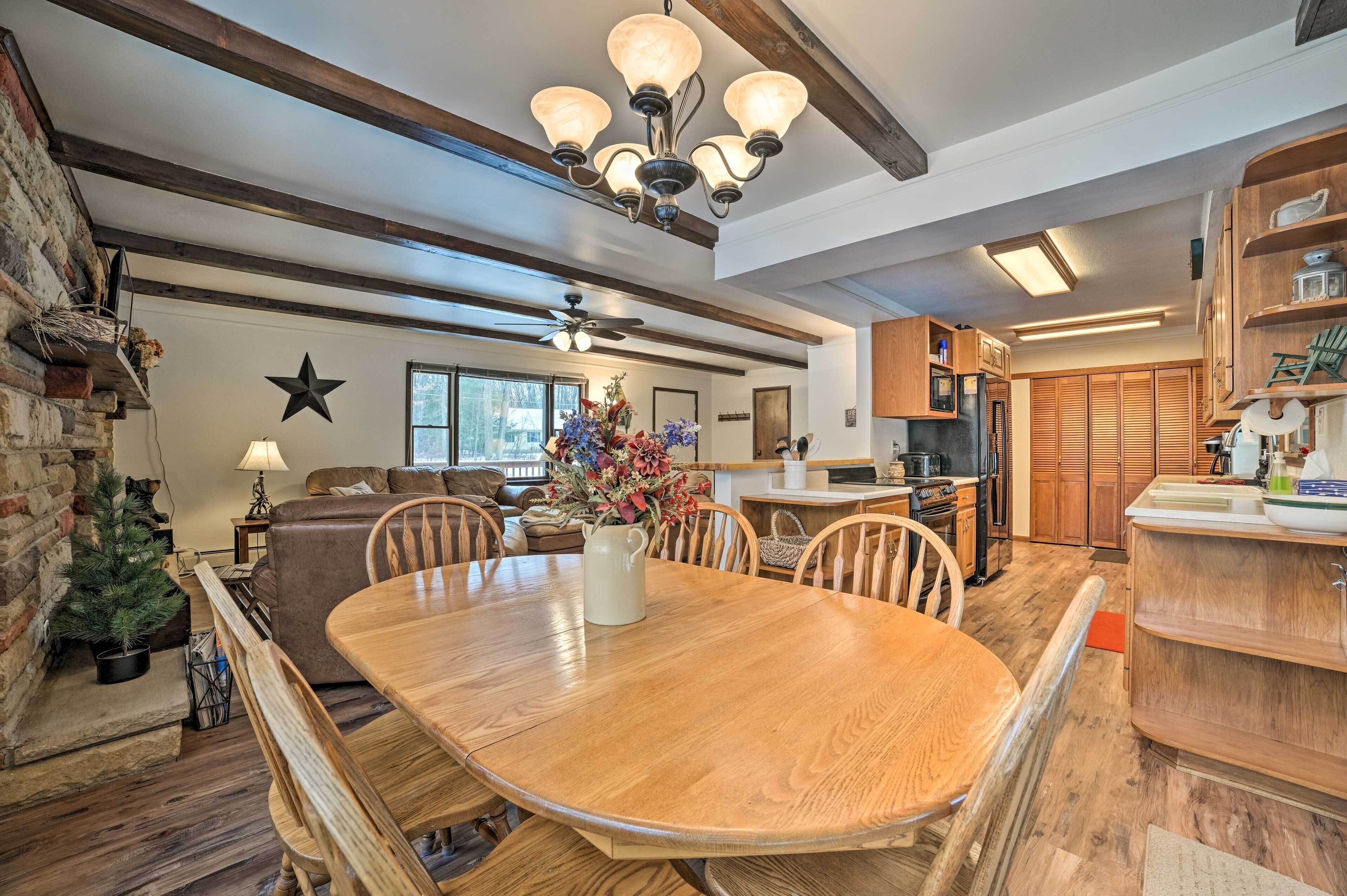 Houghton Lake Cottage Escape w/ Patio!