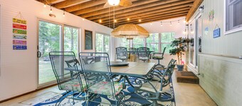 Houghton Lake Cottage Escape w/ Patio!