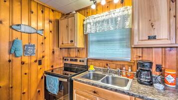 Rumah (2 Bedrooms) | Interior