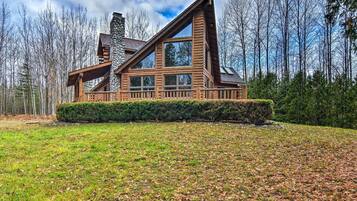 House (2 Bedrooms) | Front of property