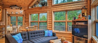 'camp Tony' w/ Trail Access: Walk to Lake Huron!